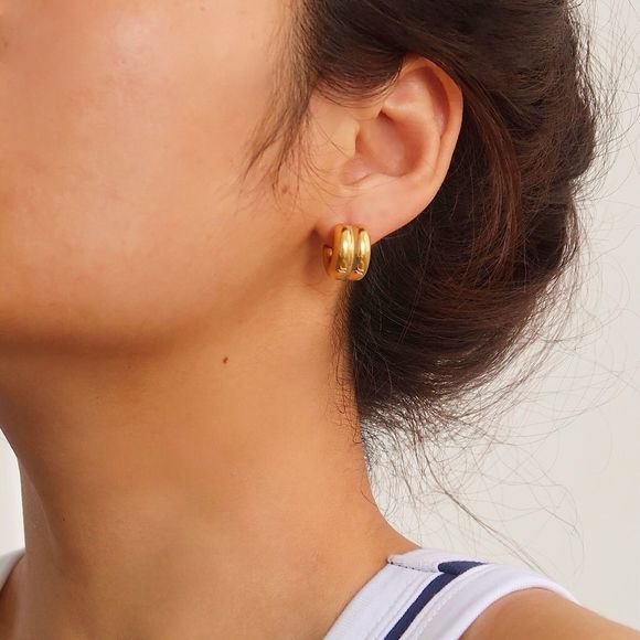 18K Gold Plated Double Stacked C Hoop Earrings - Picture 2 of 7